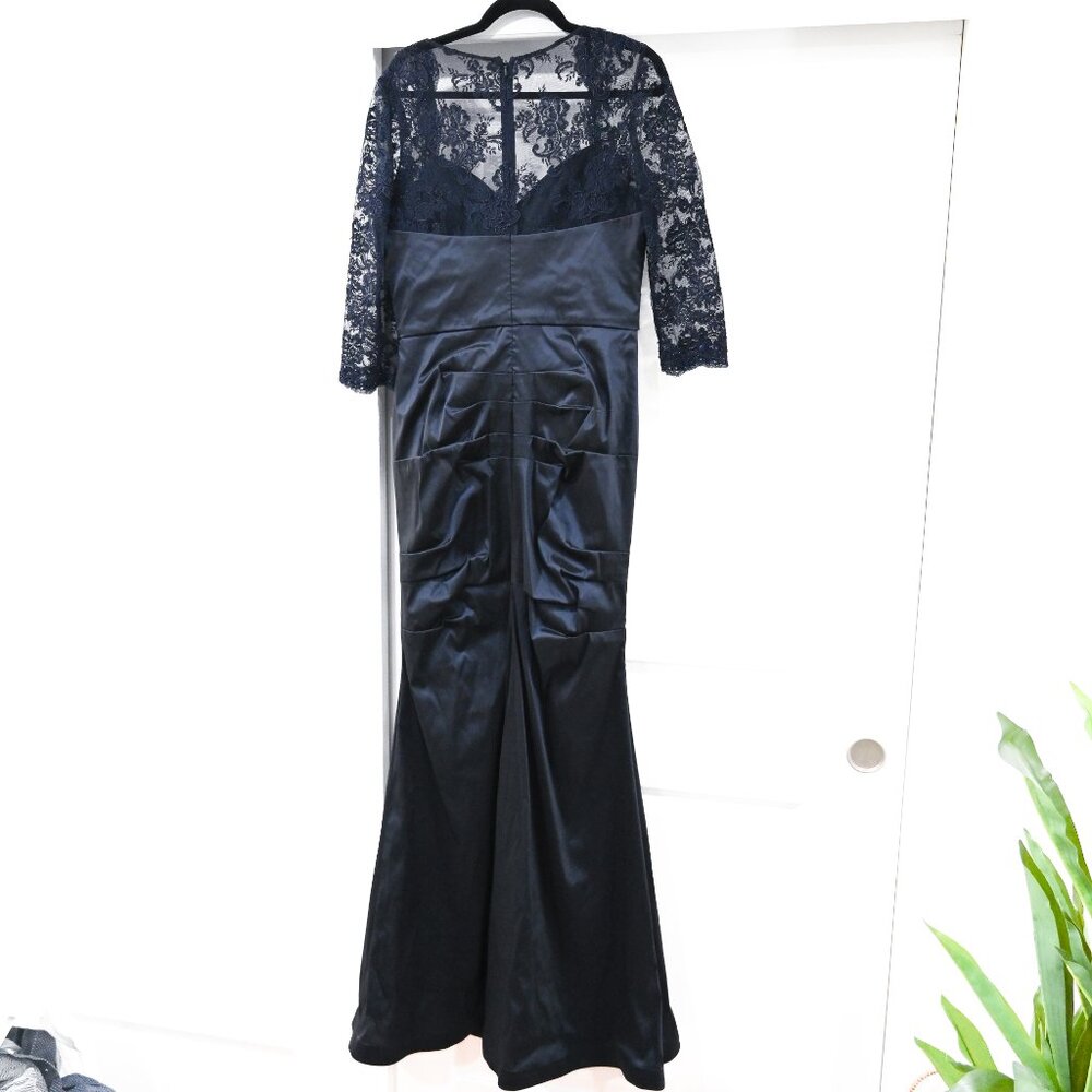 Rickie Freeman For Teri Jon Size 12 Lace Sleeve with Mermaid Style Bottom Gown - Picture 8 of 11